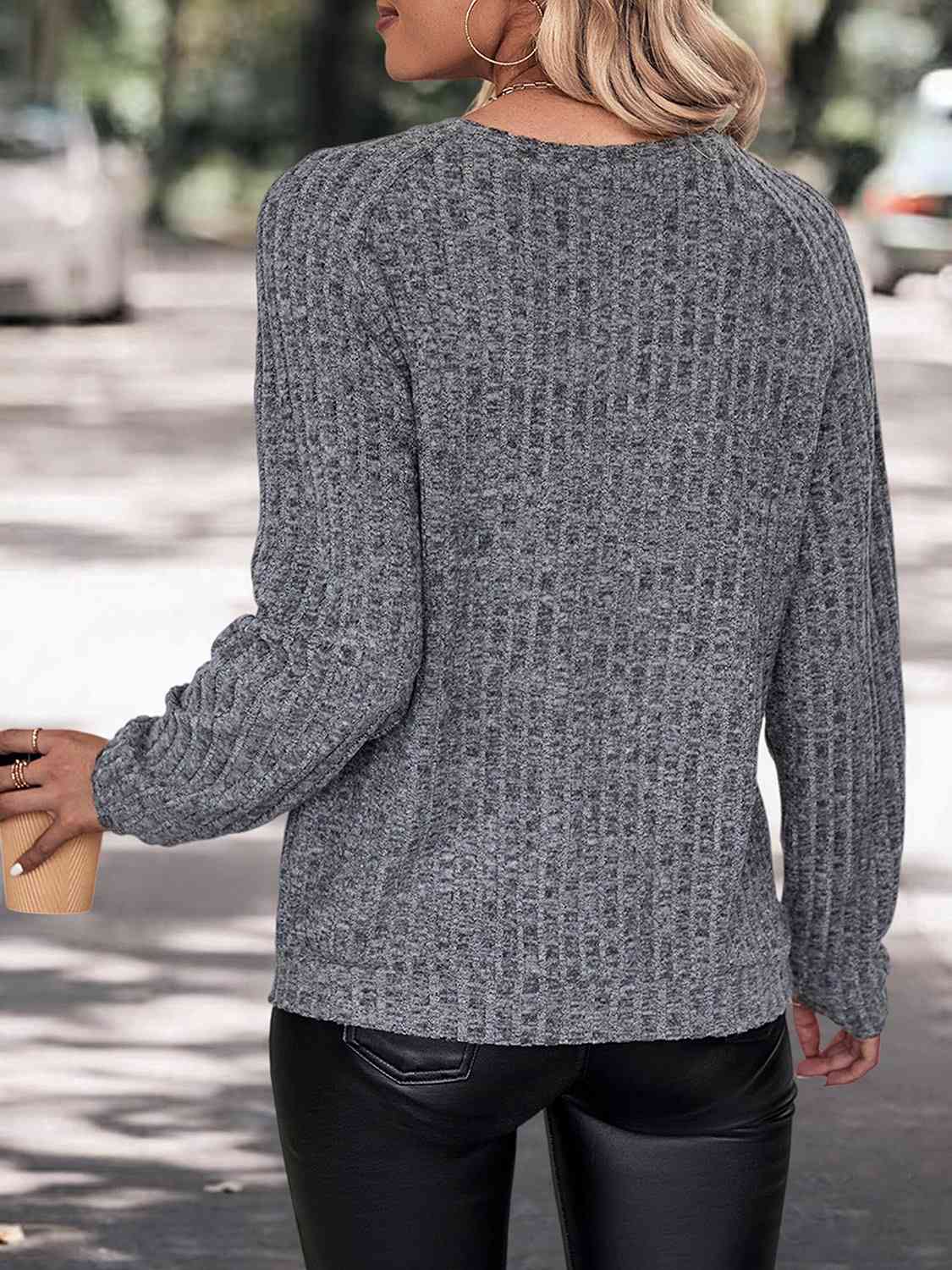 Round Neck Long Sleeve Knit Top