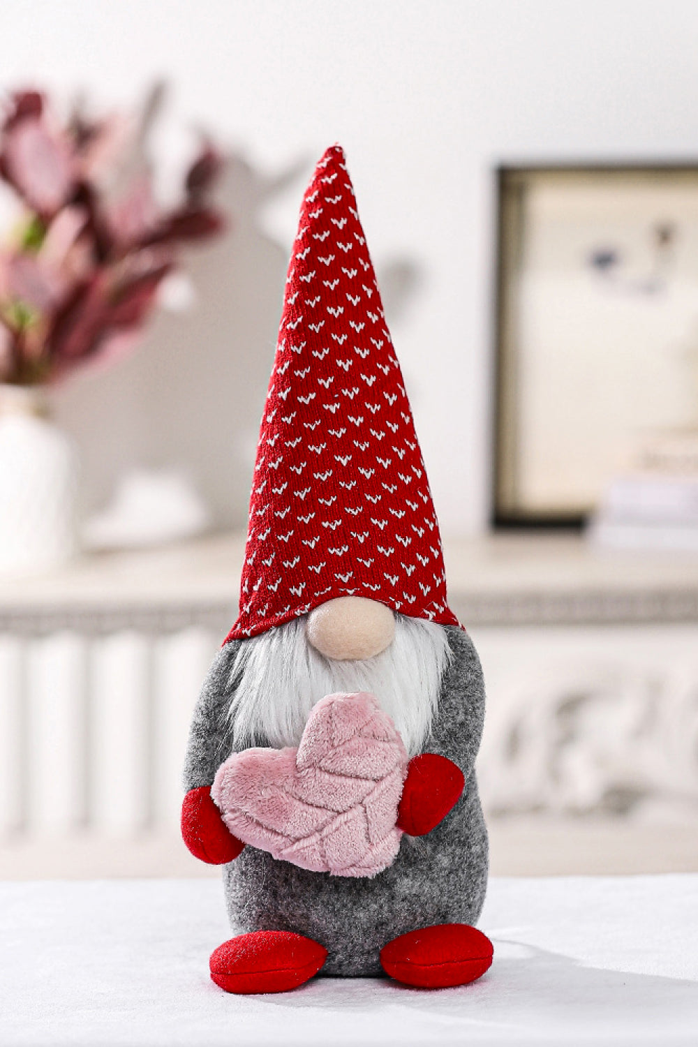 Valentine's Day Short-Leg Faceless Gnome